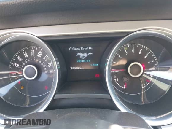 2014 Ford Mustang V6 с VIN 1ZVBP8EM9E5279440, выставлен на аукционе IAAI как лот 43498168 с пробегом 87 076 миль миль и . История ставок и продаж доступна на DreamBid. Изображение 7.