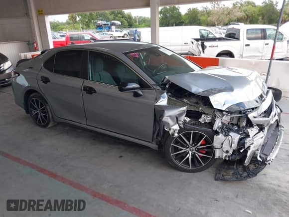 2021 Toyota Camry Hybrid SE с VIN 4T1G31AK2MU564920, выставлен на аукционе IAAI как лот 42701507 с пробегом 93 862 миль миль и . История ставок и продаж доступна на DreamBid. Изображение 1.