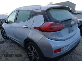 2017 Chevrolet Bolt EV Premier с VIN 1G1FX6S0XH4163760, выставлен на аукционе Copart как лот 79976583 с пробегом 45 210 миль миль и . История ставок и продаж доступна на DreamBid. Изображение 2.