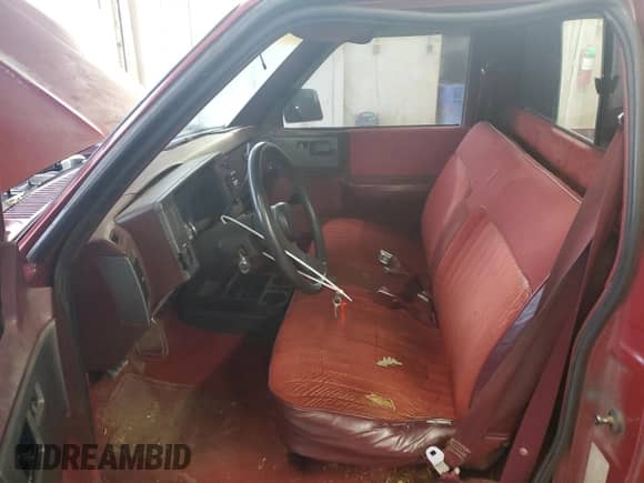 1991 Chevrolet S-10 X96 с VIN 1GCCS14Z6M2261715, выставлен на аукционе Copart как лот 77903274 с пробегом 157 774 миль миль и Списание • Salvage title. История ставок и продаж доступна на DreamBid. Изображение 7.