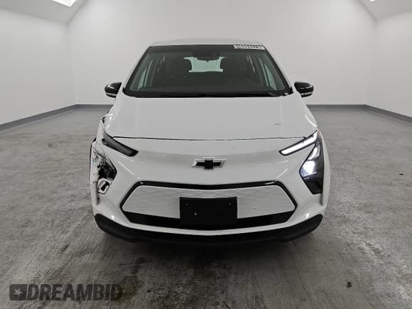 ✅ 2023 Chevrolet Bolt EV 1LT • VIN: 1G1FW6S07P4180808 • Лот: 46594025. Опубликован ранее на Copart с пробегом 28 098 миль. Бесплатный доступ к архиву аукционных продаж из США и подробный отчёт об истории автомобиля на DreamBid. Изображение 5.