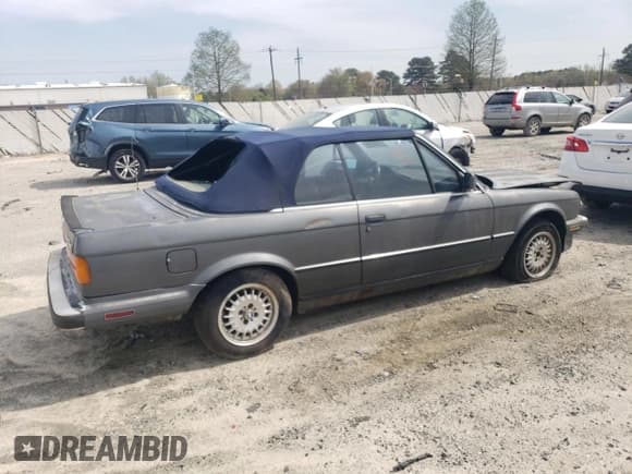 ✅ 1987 BMW 3 Series • VIN: WBABB1304H1929518 • Лот: 52160525. Опубликован ранее на Copart с пробегом 258 239 миль. Бесплатный доступ к архиву аукционных продаж из США и подробный отчёт об истории автомобиля на DreamBid. Изображение 3.