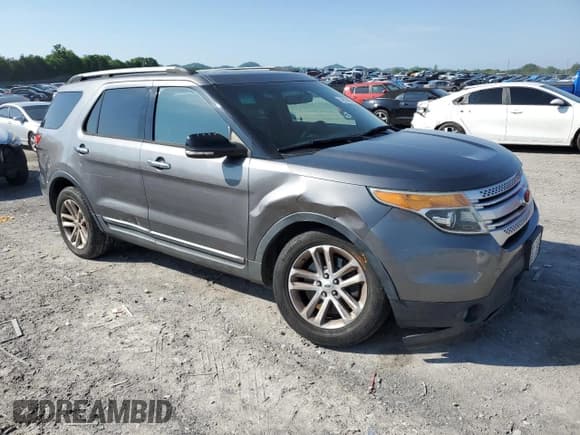 ✅ 2014 Ford Explorer XLT • VIN: 1FM5K7D83EGC49430 • Lot: 54678805. Listed on Copart with 216,217 mi. Free auction sales archive from the USA and detailed vehicle history report at DreamBid. Image 4.