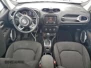 ✅ 2018 Jeep Renegade Sport • VIN: ZACCJBAB3JPH33323 • Lot: 95993325. Wystawiony na Copart z przebiegiem 219 346 mil. Bezpłatny archiwum sprzedaży aukcyjnych z USA i szczegółowy raport historii pojazdu na DreamBid. Zdjęcie 8.