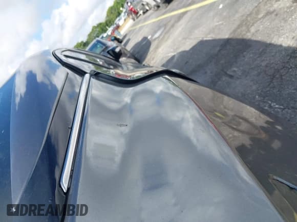 ✅ 2018 Nissan Maxima S • VIN: 1N4AA6AP4JC386850 • Lot: 41618949. Wystawiony na IAAI z przebiegiem 116 771 mil. Bezpłatny archiwum sprzedaży aukcyjnych z USA i szczegółowy raport historii pojazdu na DreamBid. Zdjęcie 18.