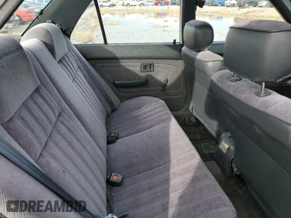 ✅ 1991 Toyota Corolla • VIN: 1NXAE94A7MZ170847 • Lot: 82136244. Wystawiony na Copart z przebiegiem 194 069 mil. Bezpłatny archiwum sprzedaży aukcyjnych z USA i szczegółowy raport historii pojazdu na DreamBid. Zdjęcie 10.