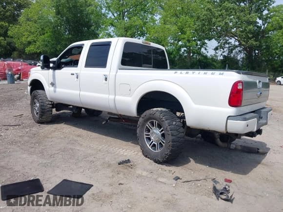 ✅ 2014 Ford F-250 XL • VIN: 1FT7W2BT1EEB05382 • Lot: 42295979. Listed on IAAI with 187,839 mi. Free auction sales archive from the USA and detailed vehicle history report at DreamBid. Image 3.