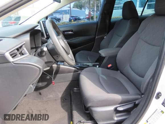 ✅ 2021 Toyota Corolla LE • VIN: 5YFEPMAE2MP171783 • Лот: 84027915. Опубликован ранее на Copart с пробегом 60 391 миль. Бесплатный доступ к архиву аукционных продаж из США и подробный отчёт об истории автомобиля на DreamBid. Изображение 9.