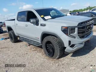 ✅ 2024 GMC Sierra 1500 AT4 • VIN: 1GTUUEEL8RZ370157 • Лот: 42926287. Опубликован ранее на IAAI с пробегом 9 636 миль. Бесплатный доступ к архиву аукционных продаж из США и подробный отчёт об истории автомобиля на DreamBid. Изображение 1.