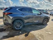 ✅ 2024 Lexus NX 250 Premium • VIN: 2T2GDCAZ7RC015059 • Лот: 93663955. Опубликован ранее на Copart с пробегом 18 117 миль. Бесплатный доступ к архиву аукционных продаж из США и подробный отчёт об истории автомобиля на DreamBid. Изображение 3.