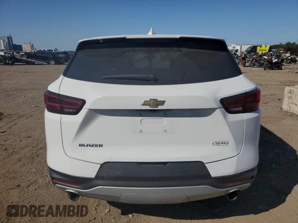 ✅ 2024 Chevrolet Blazer LT • VIN: 3GNKBCR43RS180257 • Lot: 71975815. Listed on Copart with 22,072 mi. Free auction sales archive from the USA and detailed vehicle history report at DreamBid. Image 6.