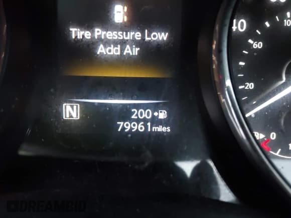 ✅ 2017 Nissan Rogue S • VIN: JN1BJ1CPXHW024497 • Lot: 43765622. Wystawiony na IAAI z przebiegiem 79 961 mil. Bezpłatny archiwum sprzedaży aukcyjnych z USA i szczegółowy raport historii pojazdu na DreamBid. Zdjęcie 16.