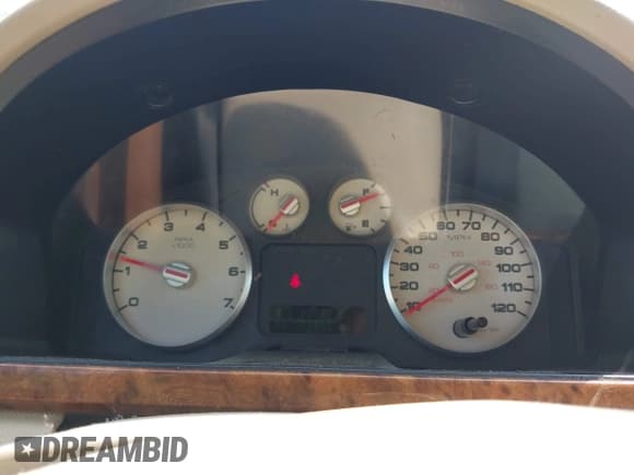 ✅ 2007 Ford Five Hundred Limited • VIN: 1FAHP28137G142809 • Лот: 42490997. Опубликован ранее на IAAI с пробегом 157 532 миль. Бесплатный доступ к архиву аукционных продаж из США и подробный отчёт об истории автомобиля на DreamBid. Изображение 7.