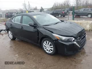 ✅ 2024 Nissan Sentra S • VIN: 3N1AB8BV2RY355246 • Lot: 43778696. Listed on IAAI with 17,452 mi. Free auction sales archive from the USA and detailed vehicle history report at DreamBid. Image 1.