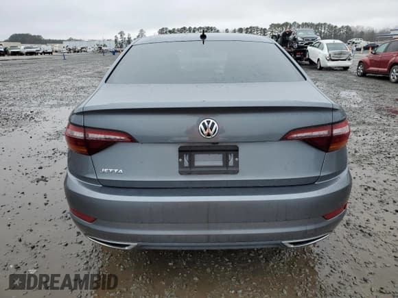 ✅ 2019 Volkswagen Jetta S • VIN: 3VWC57BU3KM083699 • Lot: 43065145. Wystawiony na Copart z przebiegiem 123 738 mil. Bezpłatny archiwum sprzedaży aukcyjnych z USA i szczegółowy raport historii pojazdu na DreamBid. Zdjęcie 6.