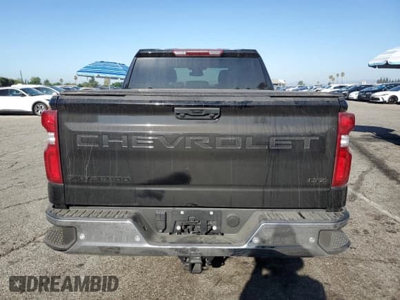 ✅ 2024 Chevrolet Silverado 1500 • VIN: 1GCPAEE82RZ352772 • Лот: 71821875. Опубликован ранее на Copart с пробегом 6 973 миль. Бесплатный доступ к архиву аукционных продаж из США и подробный отчёт об истории автомобиля на DreamBid. Изображение 6.