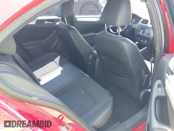 ✅ 2013 Volkswagen Jetta Autobahn • VIN: 3VW4A7AJ8DM223742 • Lot: 42466962. Listed on IAAI with 111,407 mi. Free auction sales archive from the USA and detailed vehicle history report at DreamBid. Image 8.