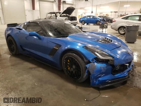 ✅ 2015 Chevrolet Corvette Z06 3LZ • VIN: 1G1YT2D6XF5604227 • Лот: 84469125. Опубликован ранее на Copart с пробегом 23 922 миль. Бесплатный доступ к архиву аукционных продаж из США и подробный отчёт об истории автомобиля на DreamBid. Изображение 4.