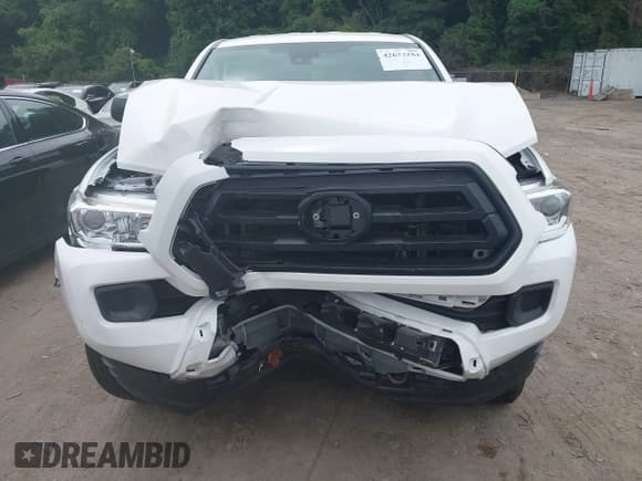 ✅ 2020 Toyota Tacoma SR • VIN: 3TYSX5EN1LT000276 • Lot: 42673254. Listed on IAAI with 57,374 mi. Free auction sales archive from the USA and detailed vehicle history report at DreamBid. Image 6.