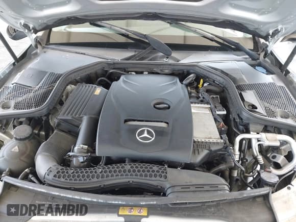 ✅ 2017 Mercedes-Benz C 300 • VIN: 55SWF4JB8HU220935 • Лот: 39645579. Опубликован ранее на IAAI с пробегом 37 338 миль. Бесплатный доступ к архиву аукционных продаж из США и подробный отчёт об истории автомобиля на DreamBid. Изображение 10.