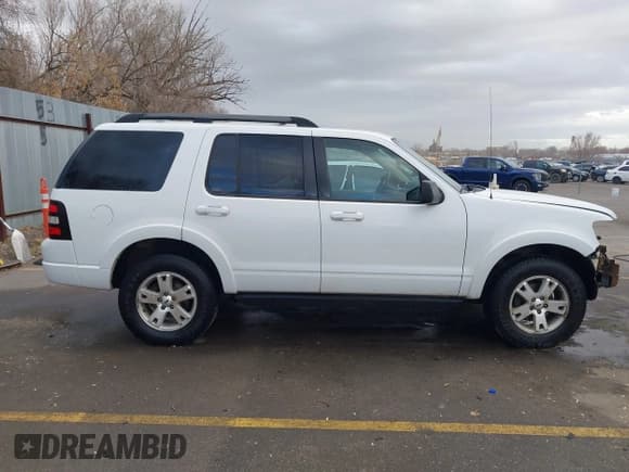 ✅ 2009 Ford Explorer XLT • VIN: 1FMEU73E29UA35599 • Lot: 41481413. Wystawiony na IAAI z przebiegiem 123 528 mil. Bezpłatny archiwum sprzedaży aukcyjnych z USA i szczegółowy raport historii pojazdu na DreamBid. Zdjęcie 14.