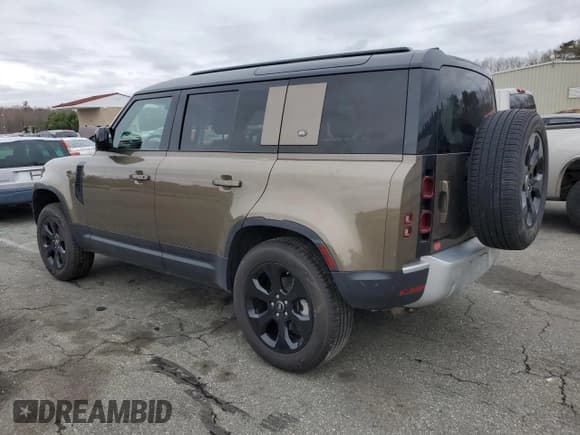 ✅ 2020 Land Rover Defender S • VIN: SALEJ7EX9L2021531 • Lot: 52570205. Listed on Copart with 48,222 mi. Free auction sales archive from the USA and detailed vehicle history report at DreamBid. Image 2.