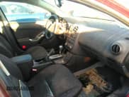 ✅ 2010 Pontiac G6 1SB • VIN: 1G2ZA5E08A4154156 • Lot: 39436479. Wystawiony na IAAI z przebiegiem 141 919 mil. Bezpłatny archiwum sprzedaży aukcyjnych z USA i szczegółowy raport historii pojazdu na DreamBid. Zdjęcie 5.