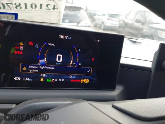 ✅ 2024 Chevrolet Silverado EV Work Truck • VIN: 1GC10VEL6RU200925 • Лот: 42101870. Опубликован ранее на IAAI с пробегом 11 817 миль. Бесплатный доступ к архиву аукционных продаж из США и подробный отчёт об истории автомобиля на DreamBid. Изображение 17.