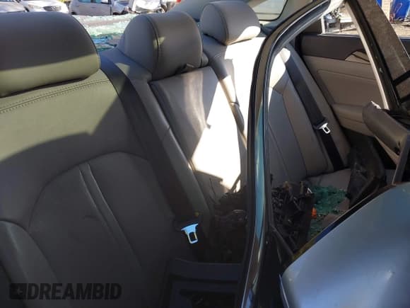 ✅ 2015 Hyundai Sonata Sport • VIN: 5NPE34AF9FH251134 • Лот: 43535745. Опубликован ранее на IAAI с пробегом 53 686 миль. Бесплатный доступ к архиву аукционных продаж из США и подробный отчёт об истории автомобиля на DreamBid. Изображение 8.