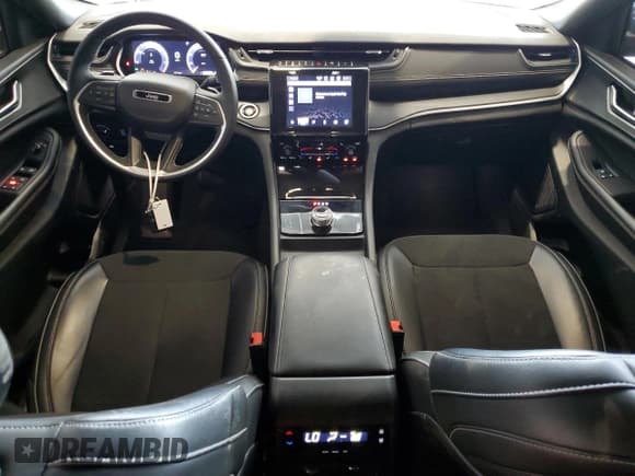 ✅ 2023 Jeep Grand Cherokee Laredo • VIN: 1C4RJKAG7P8854748 • Lot: 70170685. Listed on Copart with 25,719 mi. Free auction sales archive from the USA and detailed vehicle history report at DreamBid. Image 8.