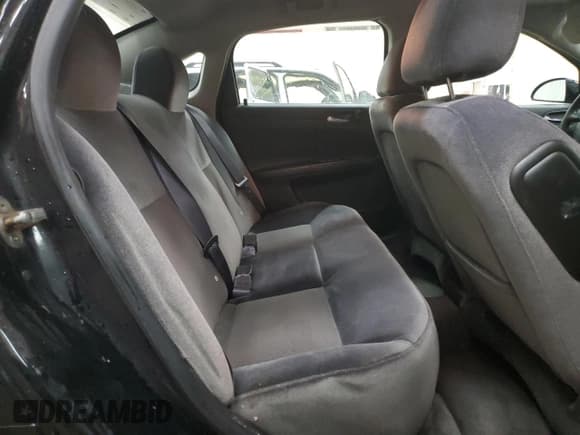 ✅ 2014 Chevrolet Impala LS • VIN: 2G1WA5E38E1165757 • Lot: 91436215. Listed on Copart with 71,531 mi. Free auction sales archive from the USA and detailed vehicle history report at DreamBid. Image 10.