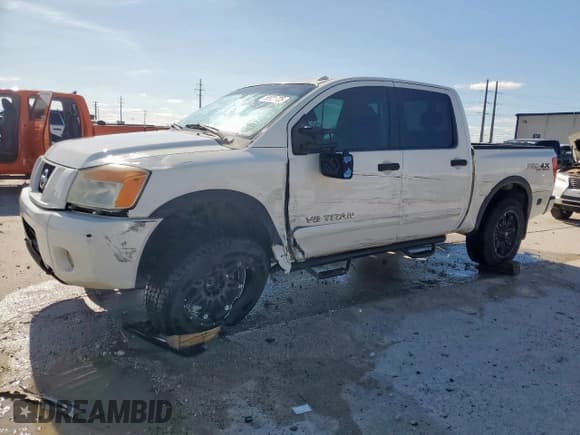 ✅ 2011 Nissan Titan SL • VIN: 1N6BA0EC2BN301350 • Lot: 58921725. Wystawiony na Copart z przebiegiem 208 842 mil. Bezpłatny archiwum sprzedaży aukcyjnych z USA i szczegółowy raport historii pojazdu na DreamBid. Zdjęcie 1.