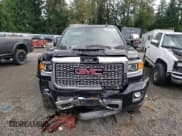 ✅ 2018 GMC Sierra 3500HD Denali • VIN: 1GT42YEY6JF290445 • Lot: 69260864. Wystawiony na Copart z przebiegiem 46 963 mil. Bezpłatny archiwum sprzedaży aukcyjnych z USA i szczegółowy raport historii pojazdu na DreamBid. Zdjęcie 5.