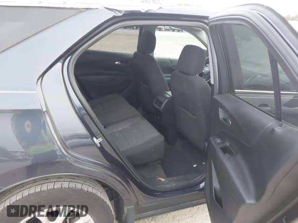 ✅ 2018 Chevrolet Equinox LT • VIN: 3GNAXJEV7JS607766 • Lot: 43641194. Wystawiony na IAAI z przebiegiem 63 299 mil. Bezpłatny archiwum sprzedaży aukcyjnych z USA i szczegółowy raport historii pojazdu na DreamBid. Zdjęcie 8.