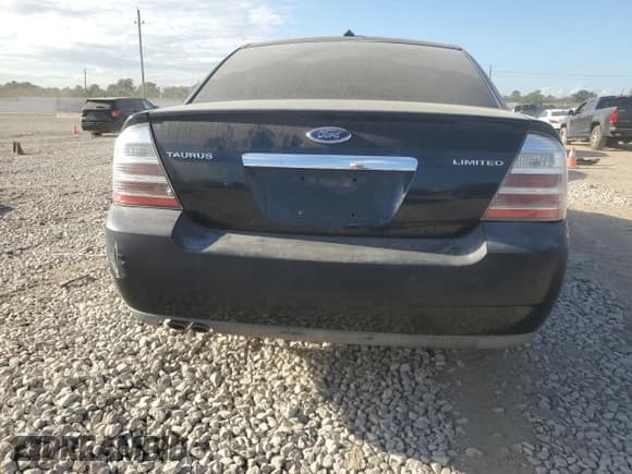 ✅ 2008 Ford Taurus Limited • VIN: 1FAHP25W18G129705 • Lot: 87278615. Wystawiony na Copart z przebiegiem 189 538 mil. Bezpłatny archiwum sprzedaży aukcyjnych z USA i szczegółowy raport historii pojazdu na DreamBid. Zdjęcie 6.