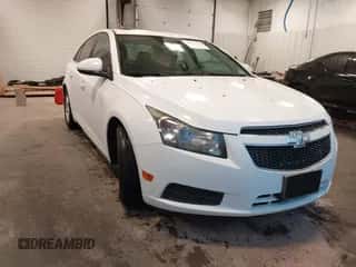 2014 Chevrolet Cruze 1LT with VIN 1G1PC5SB8E7459446, listed as a IAAI auction lot 43586278 with 105,702 mi miles and . Bid and sale history available at DreamBid. Image 1.
