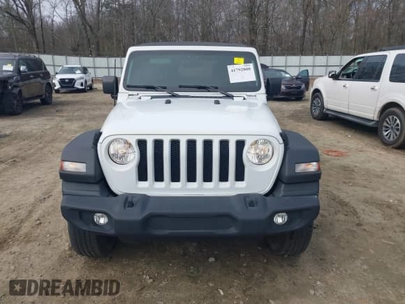 ✅ 2021 Jeep Wrangler Unlimited Sport S • VIN: 1C4HJXDN1MW822016 • Лот: 41792808. Опубликован ранее на IAAI с пробегом 29 719 миль. Бесплатный доступ к архиву аукционных продаж из США и подробный отчёт об истории автомобиля на DreamBid. Изображение 13.