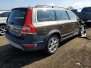 ✅ 2016 Volvo XC70 T5 Drive-E Premier • VIN: YV440MBK9G1237711 • Lot: 56393502. Listed on Copart with 39,073 mi. Free auction sales archive from the USA and detailed vehicle history report at DreamBid. Image 4.