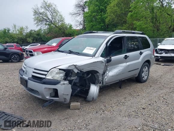 ✅ 2005 Mitsubishi Endeavor LS • VIN: 4A4MM21S05E066522 • Лот: 42256047. Опубликован ранее на IAAI с пробегом 163 643 миль. Бесплатный доступ к архиву аукционных продаж из США и подробный отчёт об истории автомобиля на DreamBid. Изображение 2.