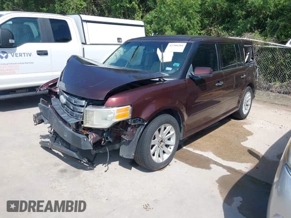 ✅ 2012 Ford Flex SEL • VIN: 2FMGK5CC4CBD05933 • Lot: 42700204. Listed on IAAI with Not provided. Free auction sales archive from the USA and detailed vehicle history report at DreamBid. Image 2.