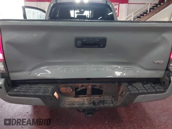 ✅ 2021 Toyota Tacoma SR5 • VIN: 3TMDZ5BN5MM114494 • Лот: 41723032. Опубликован ранее на IAAI с пробегом 54 477 миль. Бесплатный доступ к архиву аукционных продаж из США и подробный отчёт об истории автомобиля на DreamBid. Изображение 6.