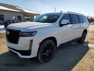 ✅ 2024 Cadillac Escalade ESV 4WD Sport Platinum • VIN: 1GYS4RKL3RR262672 • Лот: 88396965. Опубликован ранее на Copart с пробегом 10 116 миль. Бесплатный доступ к архиву аукционных продаж из США и подробный отчёт об истории автомобиля на DreamBid. Изображение 1.