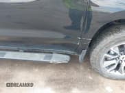 ✅ 2020 Chevrolet Silverado 1500 RST • VIN: 3GCUYEEL1LG307428 • Lot: 43101551. Listed on IAAI with 85,231 mi. Free auction sales archive from the USA and detailed vehicle history report at DreamBid. Image 6.