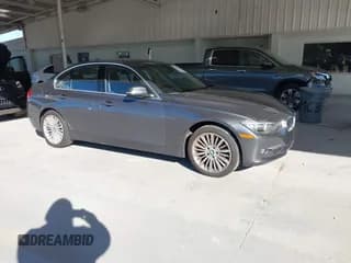 ✅ 2013 BMW 3 Series 328i xDrive • VIN: WBA3B5C54DF596399 • Lot: 43817563. Listed on IAAI with 66,171 mi. Free auction sales archive from the USA and detailed vehicle history report at DreamBid. Image 1.