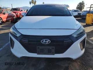✅ 2019 Hyundai Ioniq Blue • VIN: KMHC65LC1KU180529 • Lot: 85580444. Wystawiony na Copart z przebiegiem 106 894 mil. Bezpłatny archiwum sprzedaży aukcyjnych z USA i szczegółowy raport historii pojazdu na DreamBid. Zdjęcie 5.
