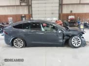 ✅ 2018 Tesla Model X 75D • VIN: 5YJXCDE23JF125715 • Лот: 43004077. Опубликован ранее на IAAI с пробегом 85 630 миль. Бесплатный доступ к архиву аукционных продаж из США и подробный отчёт об истории автомобиля на DreamBid. Изображение 12.