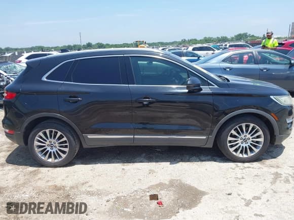 ✅ 2015 Lincoln MKC • VIN: 5LMCJ1A93FUJ37344 • Lot: 42430464. Listed on IAAI with 170,482 mi. Free auction sales archive from the USA and detailed vehicle history report at DreamBid. Image 13.