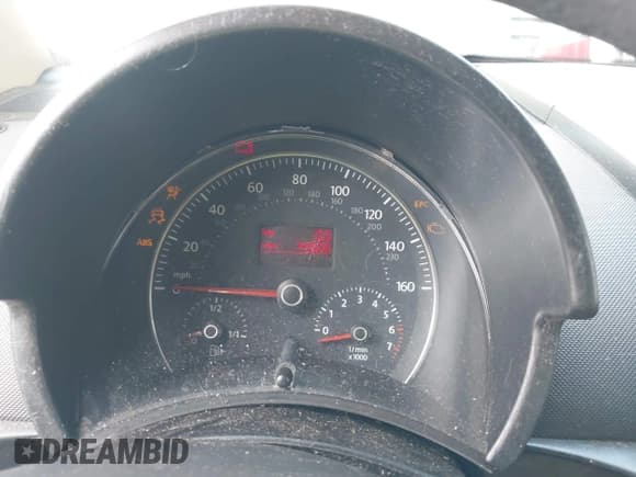 ✅ 2007 Volkswagen Beetle • VIN: 3VWRW31C87M506454 • Lot: 43047444. Wystawiony na IAAI z przebiegiem 140 608 mil. Bezpłatny archiwum sprzedaży aukcyjnych z USA i szczegółowy raport historii pojazdu na DreamBid. Zdjęcie 7.