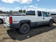 ✅ 2005 Chevrolet Silverado 1500 Z71 • VIN: 1GCEK19Z75Z266321 • Лот: 61169644. Опубликован ранее на Copart с пробегом 141 224 миль. Бесплатный доступ к архиву аукционных продаж из США и подробный отчёт об истории автомобиля на DreamBid. Изображение 3.