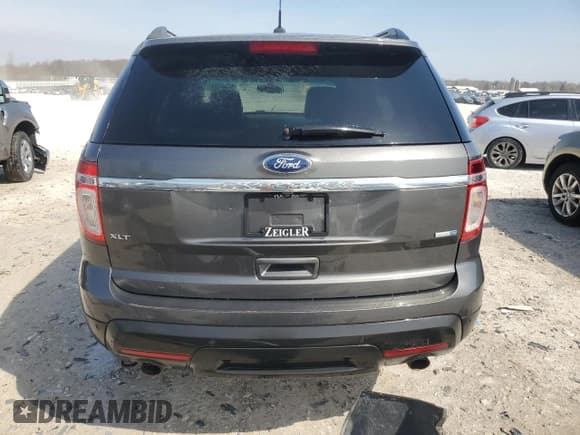 ✅ 2015 Ford Explorer XLT • VIN: 1FM5K8D8XFGC63722 • Lot: 54182185. Wystawiony na Copart z przebiegiem 244 650 mil. Bezpłatny archiwum sprzedaży aukcyjnych z USA i szczegółowy raport historii pojazdu na DreamBid. Zdjęcie 6.